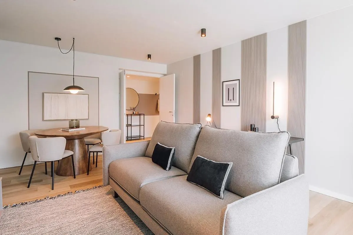 Almeirim - 2 Bedroom And Balcony In Areeiro Lisboa Lägenhet